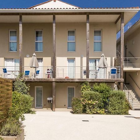 Residence Odalys Le Petit Pont Hourtin Dış mekan fotoğraf